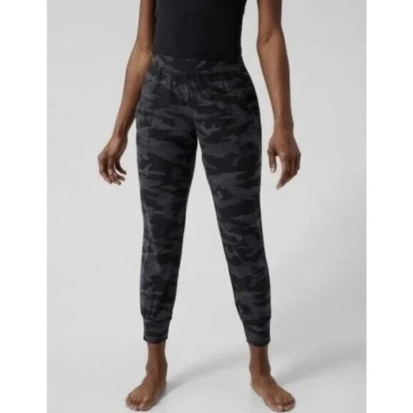 Athleta‎ Salutation Jogger Camo Black Gray Size XS - Picture 1 of 12